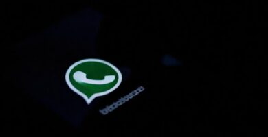Una alerta digital amenaza con engaño