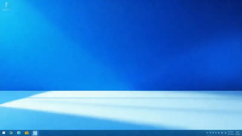 Un escritorio digital ordenado y luminoso