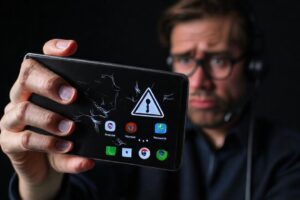 Un usuario frustrado enfrenta un Android roto