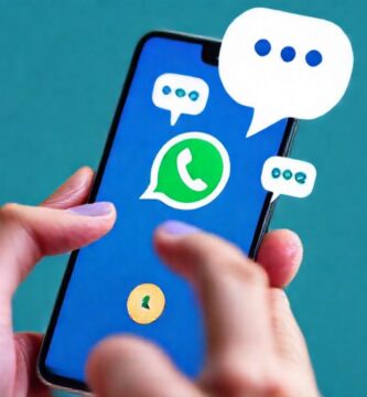 Un smartphone conecta con claridad y alegría