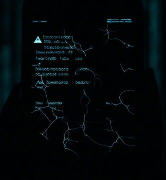 Una pantalla oscura y amenazante transmite datos