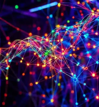 Redes neuronales optimizadas visualizan datos complejos