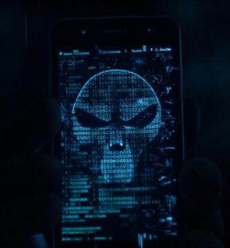 Un teléfono oscuro anuncia un peligro digital