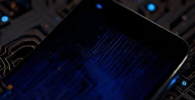 Pantalla Android presenta fallos técnicos extraños
